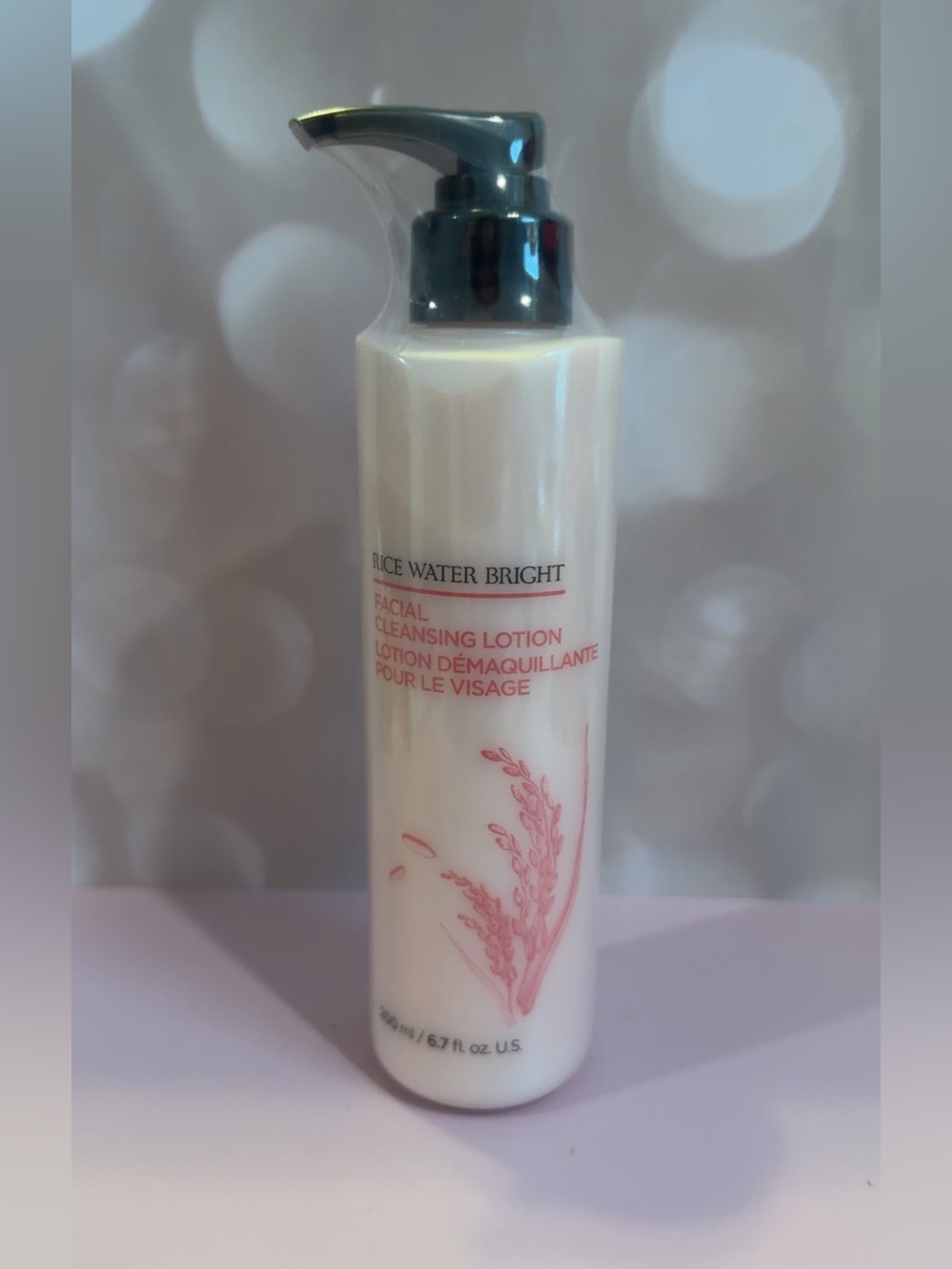 Avon The Face Shop Rice Water Bright Facial Cleansing Lotion
